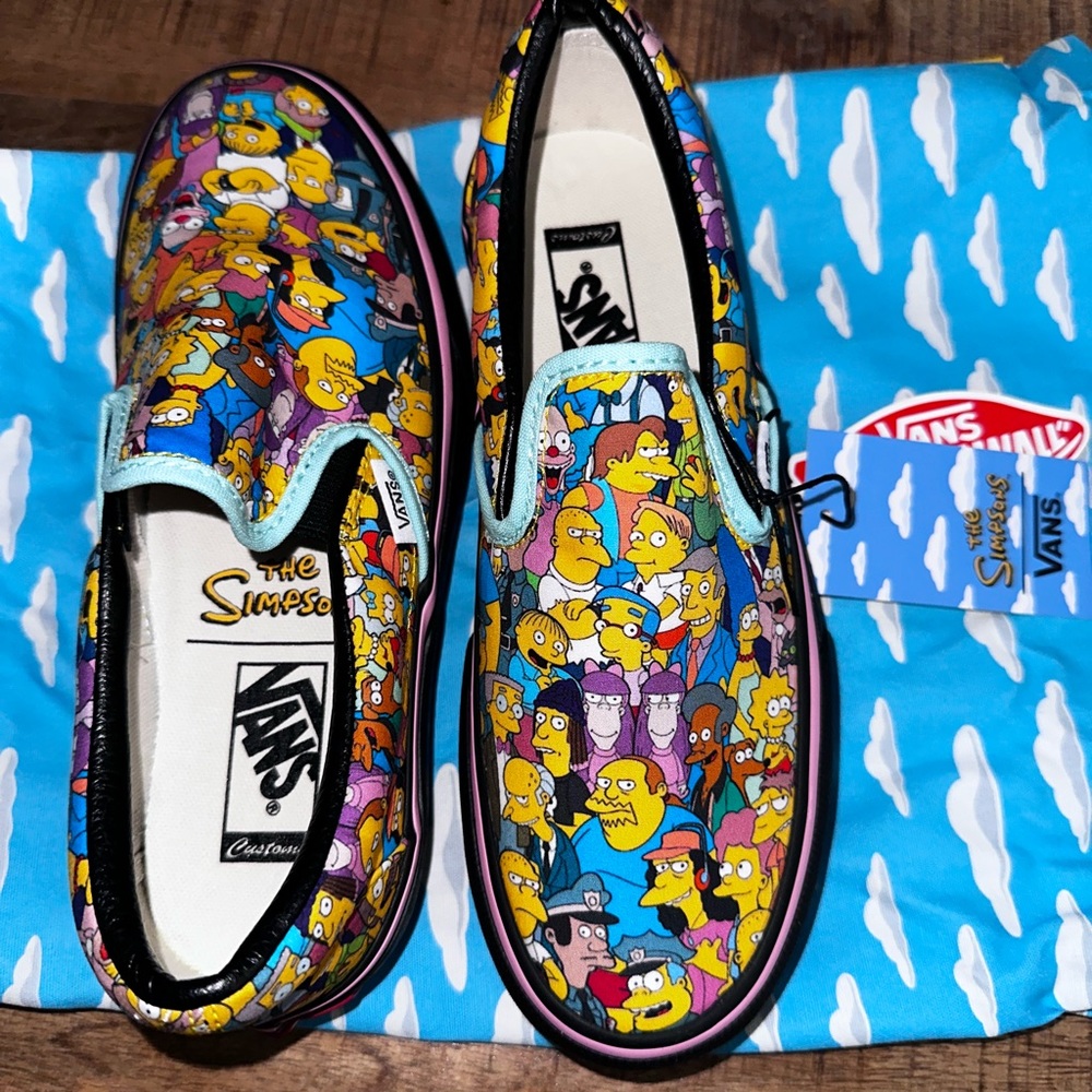 Vans The Simpsons Springfield Custom Classic Slip On Platform